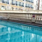 Le Victoria, 2p Moderne, Les Pieds Dans L'eau, Parking, Piscine Appartement Menton