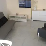 Le Victoria, 2p Moderne, Les Pieds Dans L'eau, Parking, Piscine Appartement