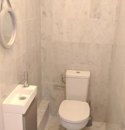 Apartment Le Victoria, 2p Moderne, Les Pieds Dans L'eau, Parking, Piscine