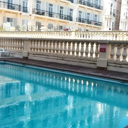Le Victoria, 2p Moderne, Les Pieds Dans L'eau, Parking, Piscine Apartamento Menton