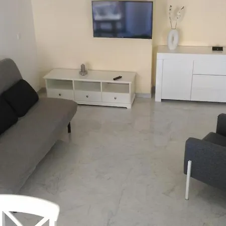 Le Victoria, 2p Moderne, Les Pieds Dans L'eau, Parking, Piscine דירה