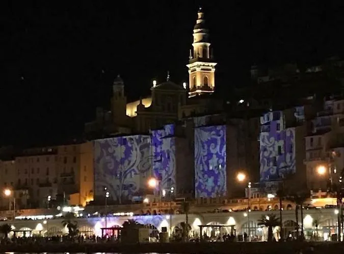 Le Victoria, 2p Moderne, Les Pieds Dans L'eau, Parking, Piscine Appartement Menton