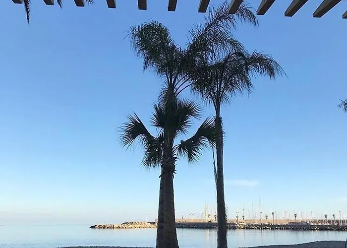 Appartement Le Victoria, 2p Moderne, Les Pieds Dans L'eau, Parking, Piscine