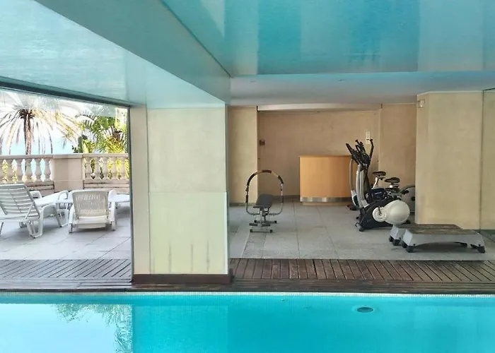 Le Victoria, 2p Moderne, Les Pieds Dans L'eau, Parking, Piscine *