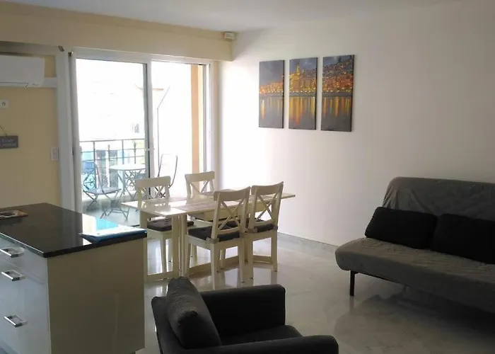 Le Victoria, 2p Moderne, Les Pieds Dans L'eau, Parking, Piscine Appartement *