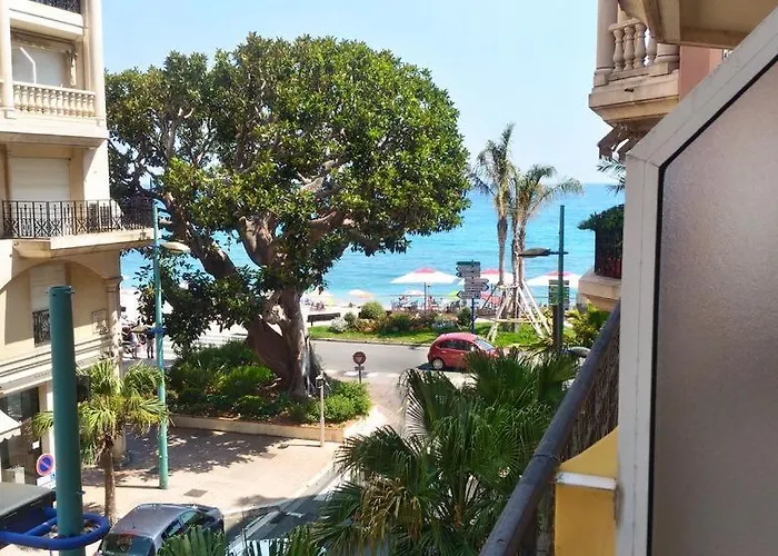 Appartement Le Victoria, 2p Moderne, Les Pieds Dans L'eau, Parking, Piscine *